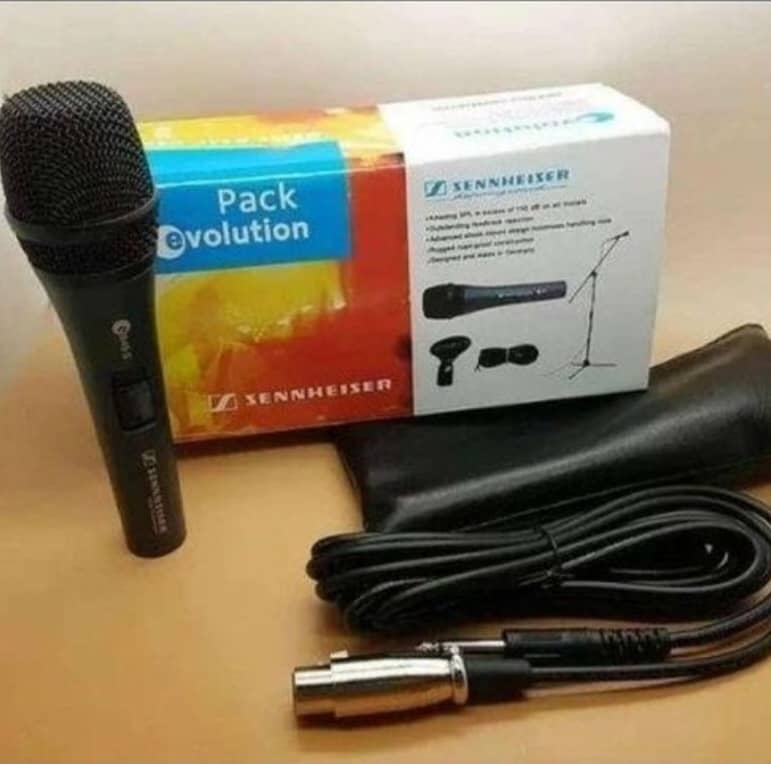 MICRO A FIL SENNHEISER e 845